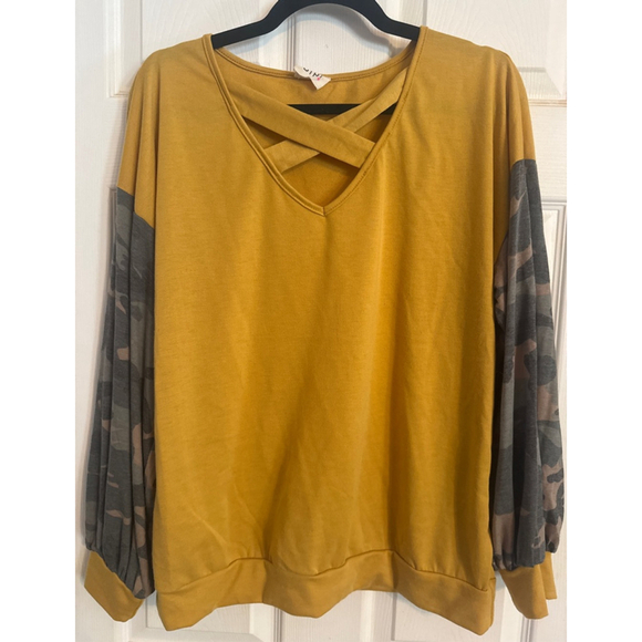 BiBi Tops - Women's BiBi Mustard Camo Sleeve Top S